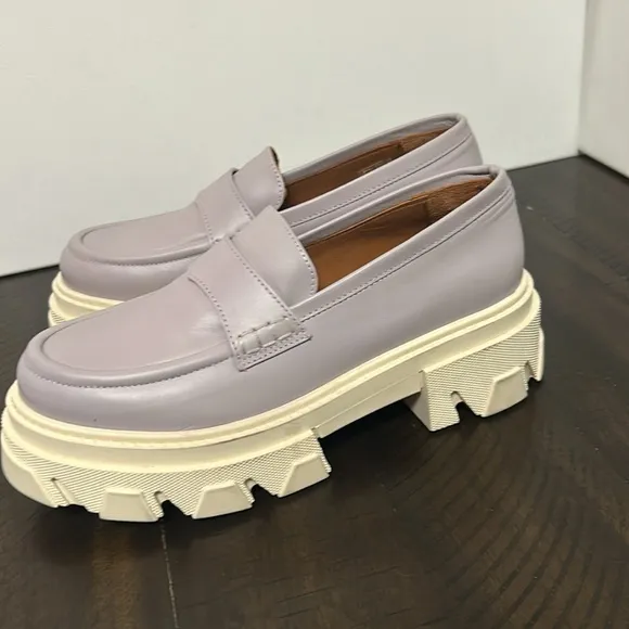 - ALOHAS Trailblazer Loafers