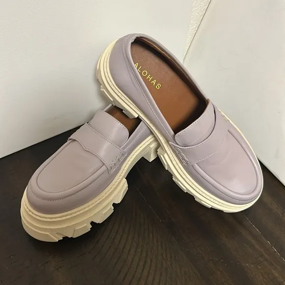 - ALOHAS Trailblazer Loafers