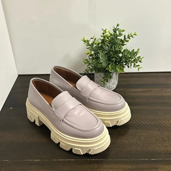 - ALOHAS Trailblazer Loafers