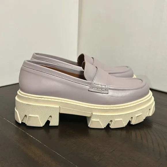 - ALOHAS Trailblazer Loafers