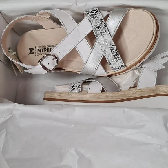 🎁 Mephisto Dita Platforms Women's Sandals