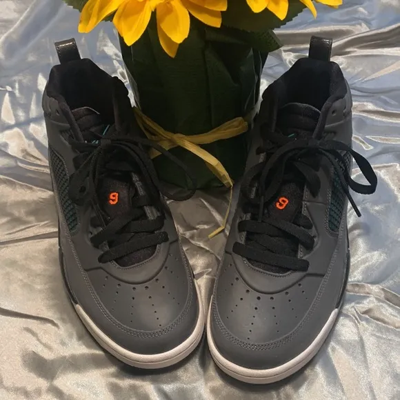 🌹 Retro Vintage 2014 Air Jordan “Flight” Gray High - Top Collection Sneakers