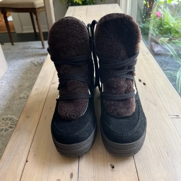 🆕 See by Chloe ‘Karla’ Shearling Hiking Boots in Black. Size EU 37