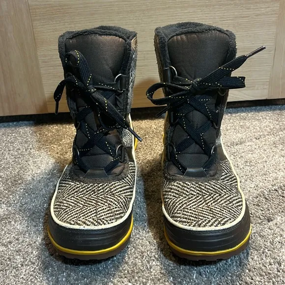 🩷 Sorel Tivloi II Snow Boots