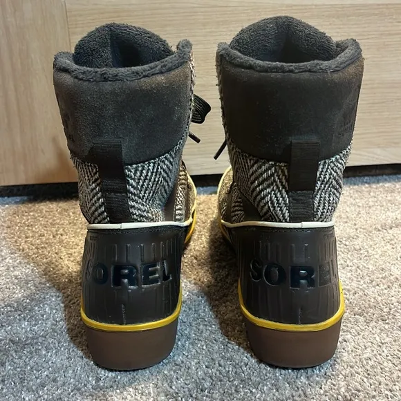 🩷 Sorel Tivloi II Snow Boots