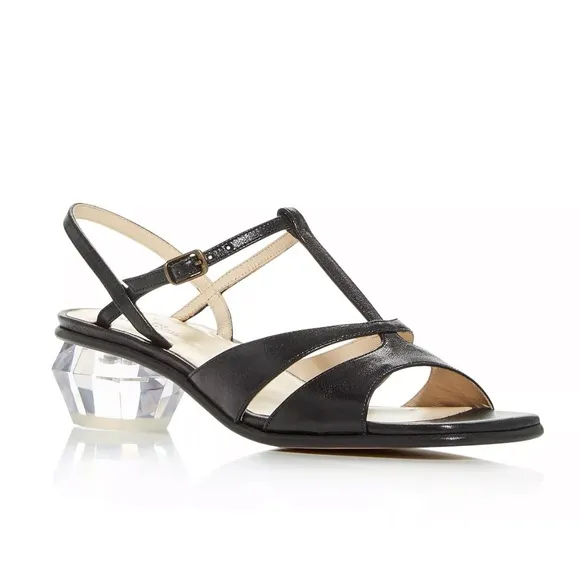 - THE MARC JACOBSWomen's The Gem Sandal T-Strap Sandals black leather siz…37