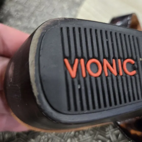 🐢 VIONIC Women's &quot;RADIA&quot; Brown Tortoiseshell Straps Wedge Slide Sandals Size