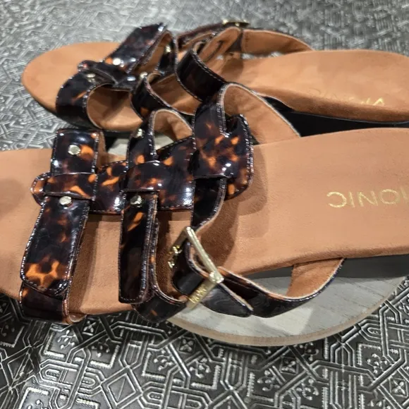 🐢 VIONIC Women's &quot;RADIA&quot; Brown Tortoiseshell Straps Wedge Slide Sandals Size