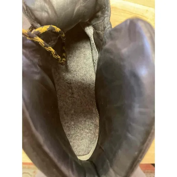11.5 Keen Men's Hiking Boots