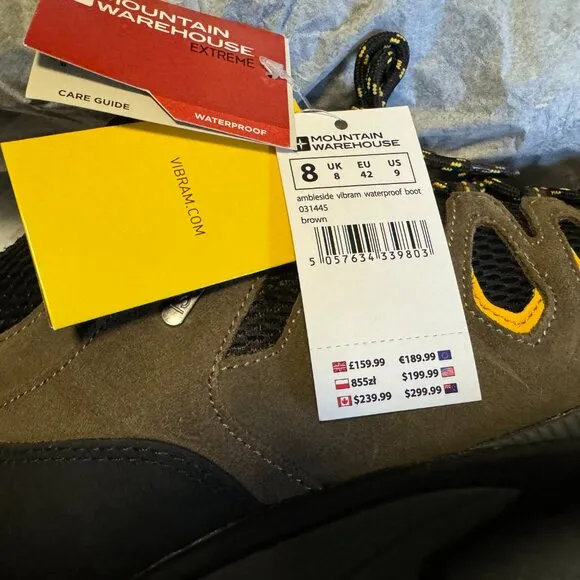 $200 NIB Mountain Warehouse Ambleside Mens Vibram Waterproof Hiking Boots Size 9