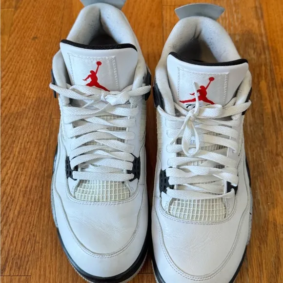 2016 Jordan Retro 4 OG “White Cement” Size 11