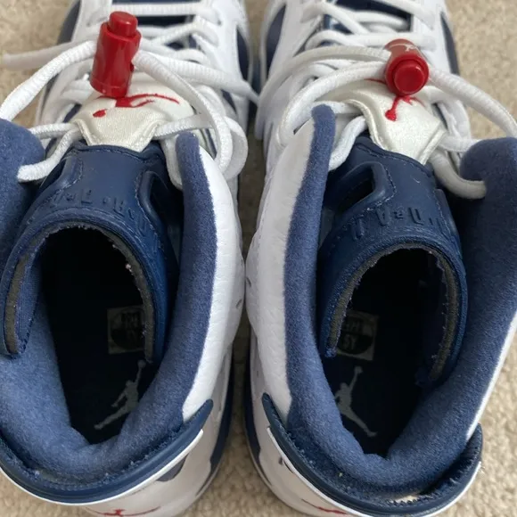 2024‎ Air Jordan 6 Retro Olympic White Midnight Navy (GS) 384665-164 Size 5Y