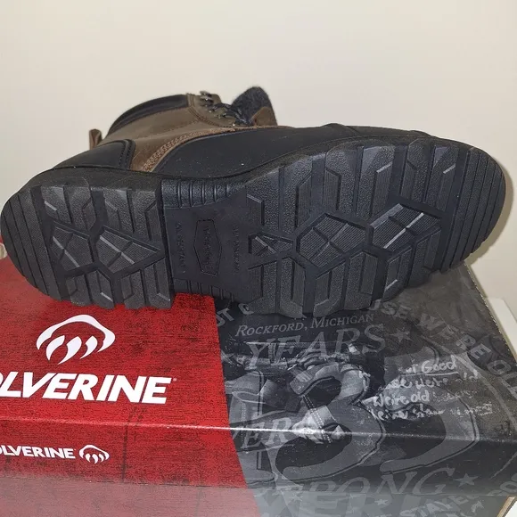 A pair of Wolverine Muscovy Chukka Boots in a men's size 10. NWB with no flaws.