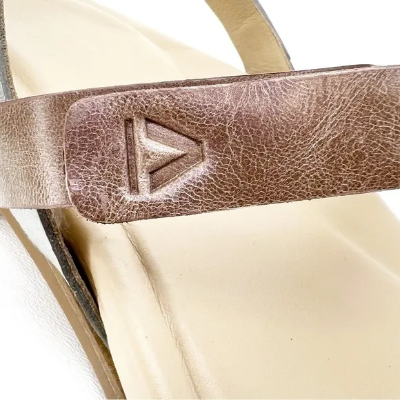 Abeo Kai Sandals