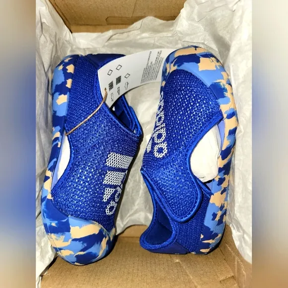 Adidas Altaventure 2.0 unisex water sandals in blue; Toddler size 10K
