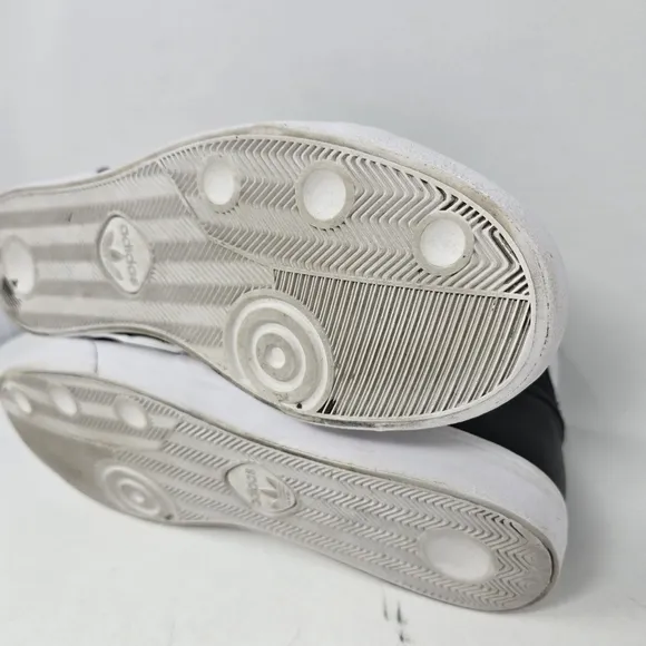 Adidas Basket Profi FW3109‎ Black White Hi-Top Casual Sneakers Men's Size 10.