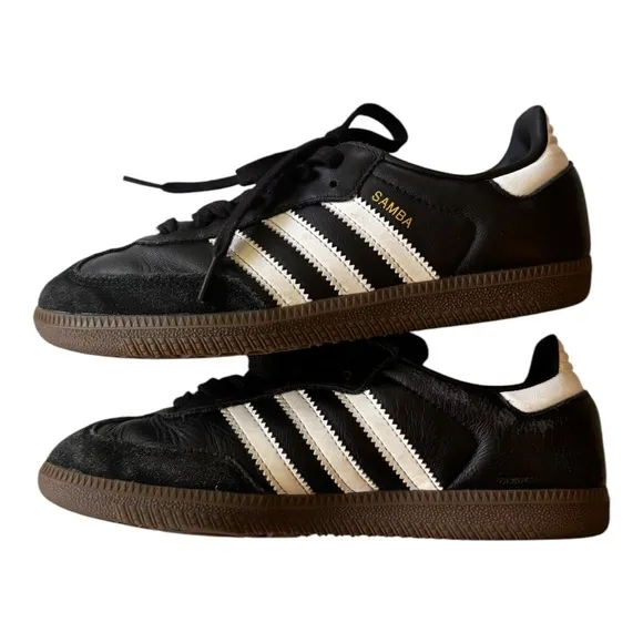 Adidas Black and White leather sambas size women's size 7 (men’s 6)
