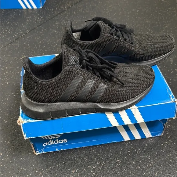 Adidas Black Swift Run Sneakers