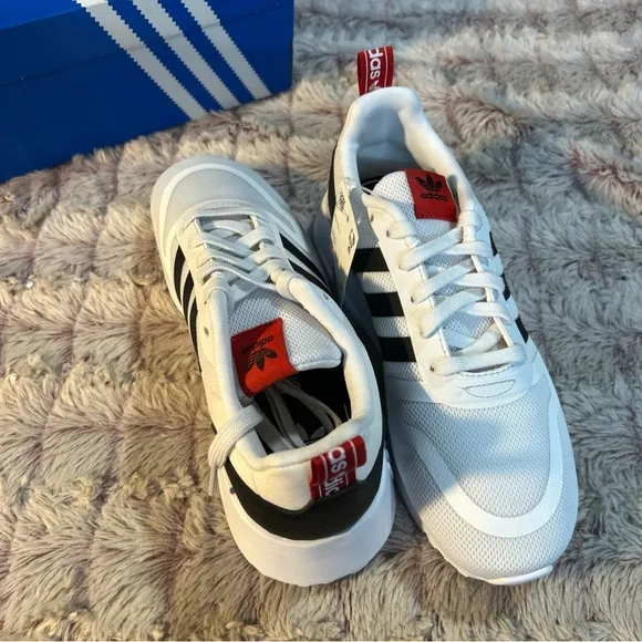 Adidas Kids Multi SneakersSize 3