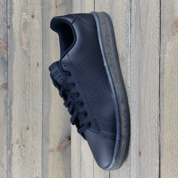 adidas Men's Advantage Tennis/Casual Sneakers Black
