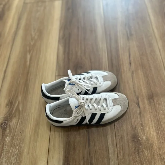 Adidas Original Samba Sneakers Size 10.5