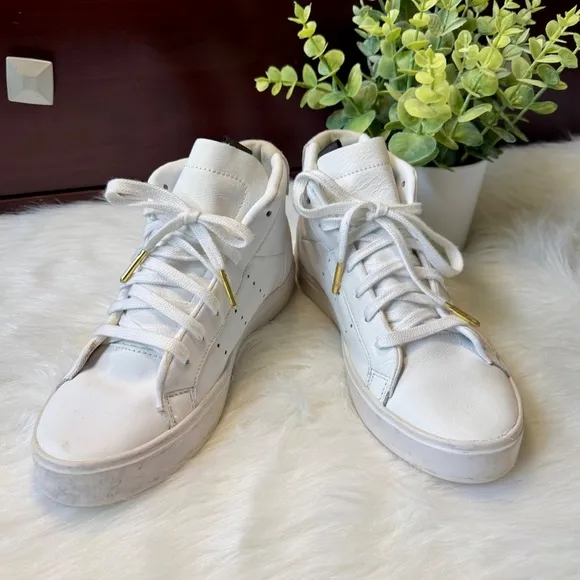 Adidas Originals Sleek Mid Top Casual Leather Sneakers Size 5.5