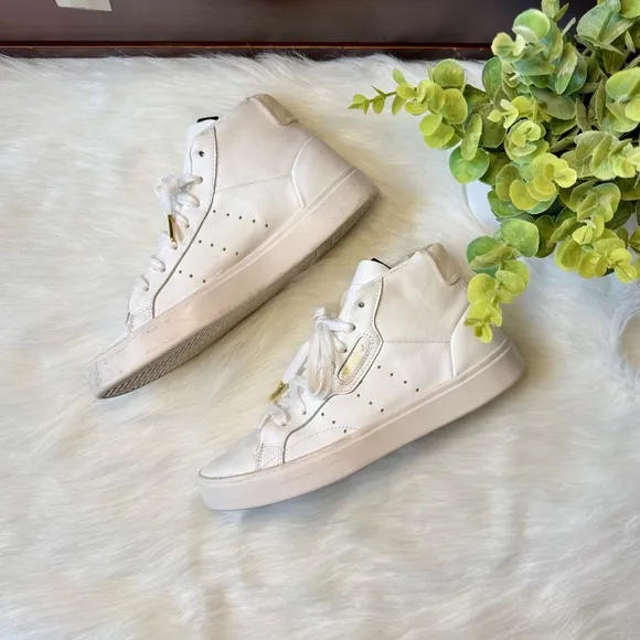 Adidas Originals Sleek Mid Top Casual Leather Sneakers Size 5.5