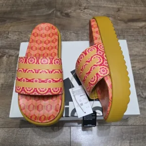 Adidas  Platform Comfort  Yellow Slide Sandals Women Size 9