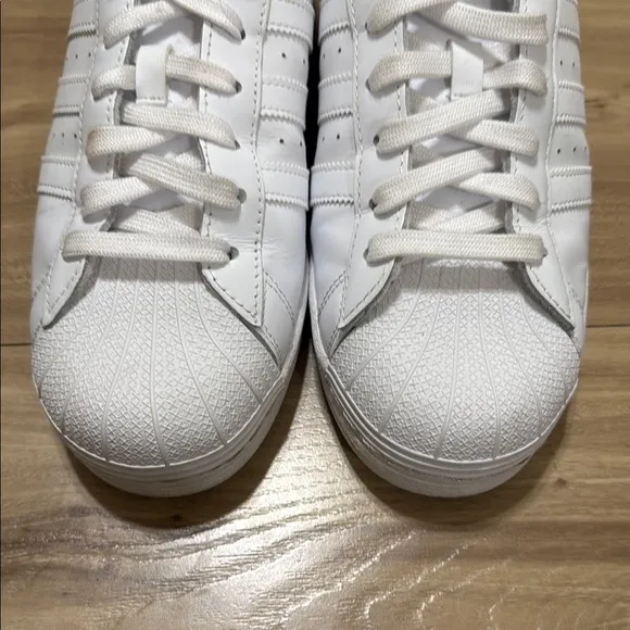Adidas Superstar Foundation White Athletic Sneakers B27136 Men's Size 8.5