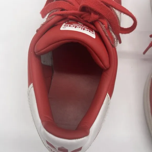 Adidas Superstar Red Cloud White Size Men's Size 8.5 Retro