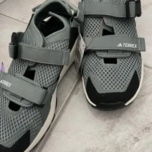 Adidas TERREX Hydroterra Sandals Water Aqua Shoes ✅