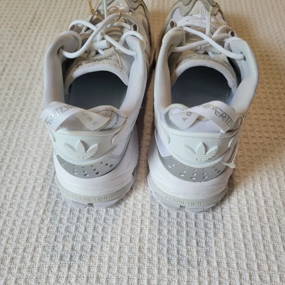 ADIDAS White and Silver Sneakers