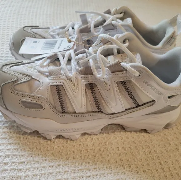 ADIDAS White and Silver Sneakers