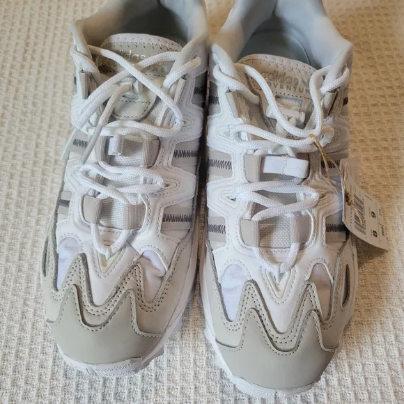 ADIDAS White and Silver Sneakers