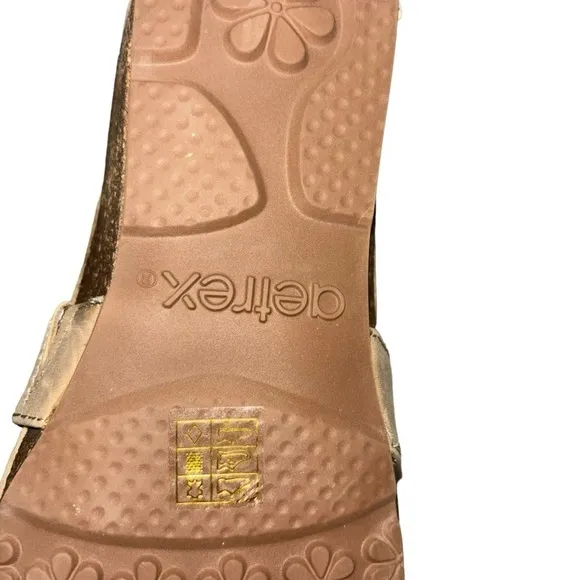 Aetrex Women's Size 7.5 Jenna Comfort Sandals Ankle Strap Adjustable Cork Sole