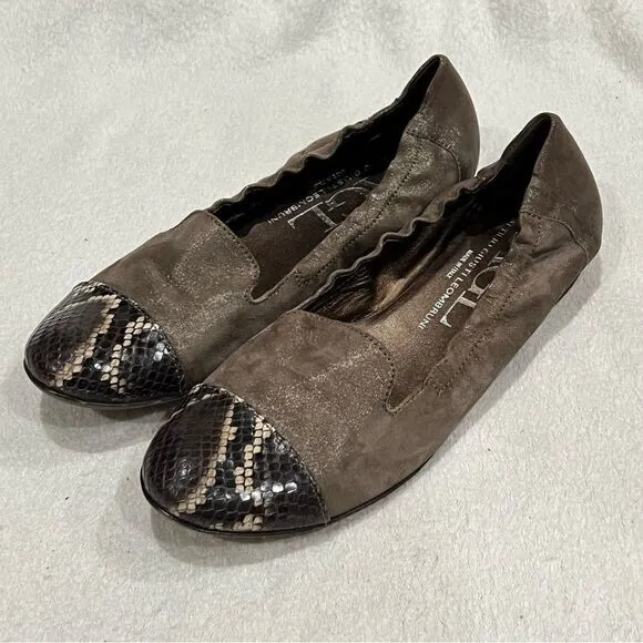 AGL Shimmer Taupe Leather Ballet Flats with Snake Print Cap 39
