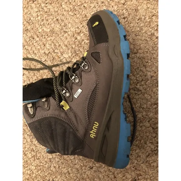 AHNU HIKING BOOTS WATERPROOF LACE UP SIZE 6 Gray Blue Very Good Cond.
