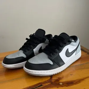 Air Jordan 1 Low ‘Shadow Toe’