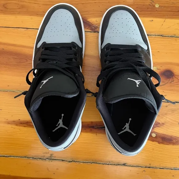 Air Jordan 1 Low ‘Shadow Toe’