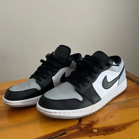Air Jordan 1 Low ‘Shadow Toe’