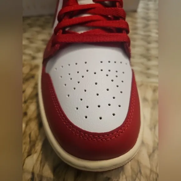 Air Jordan 1 Low Sneakers
