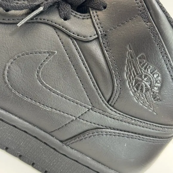 Air Jordan 1 Mid &quot;TRIPLE BLACK&quot; 554724 093 Men’s Sneakers -10.5