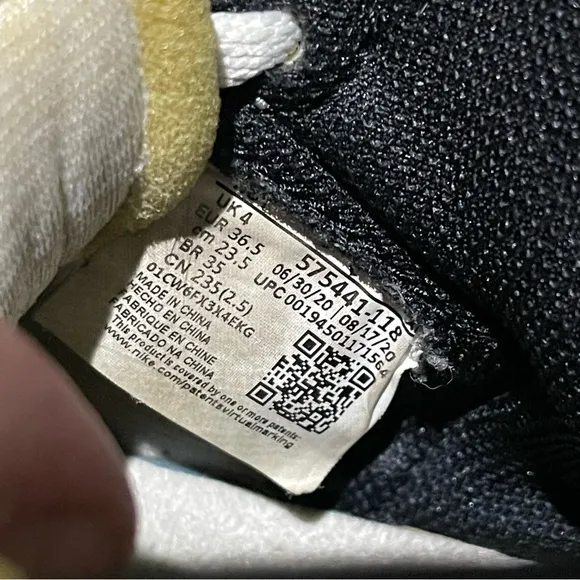 Air Jordan 1 Nike retro high OG Volt white mid‎ sneakers youth size 4.5