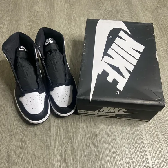 Air Jordan 1 Retro Hi OG Black White 2.0 Men’s Shoe Size 11 Black DZ5485-010