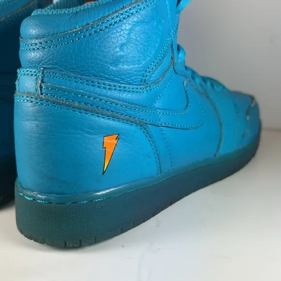 Air Jordan 1 Retro High Gatorade Blue Lagoon Size 5.5Y Sneakers