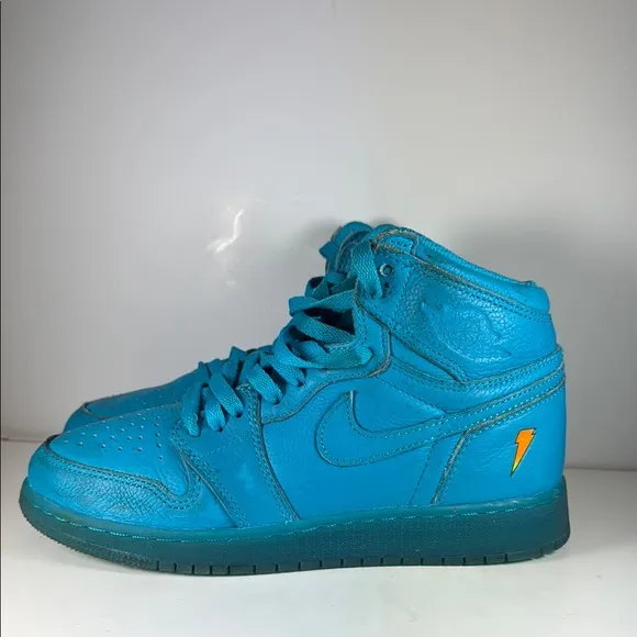 Air Jordan 1 Retro High Gatorade Blue Lagoon Size 5.5Y Sneakers