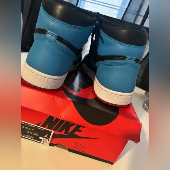 Air Jordan 1 Retro High OG Black Blue Red Sneakers