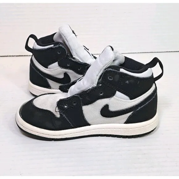 Air Jordan 1 Retro High Pure Platinum Black White 8C 705324-015 Toddler Sneakers