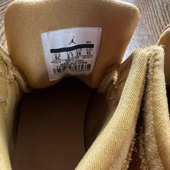 Air Jordan 1 Retro Mid Sneakers Suede Wheat Harvest/White Toddler Size 9C