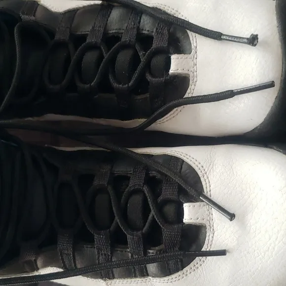 Air Jordan 10 Retro Sneakers